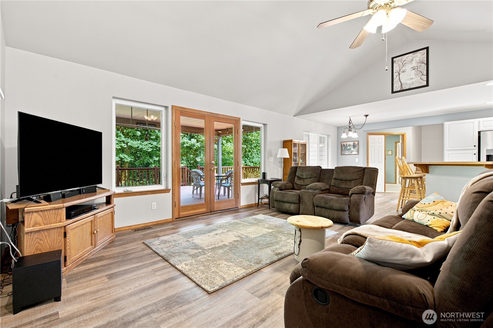 4782 Nw Grover Lane Property Photo 4