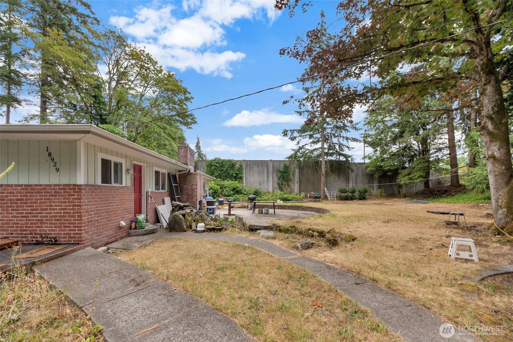 18929 Highway 99 Property Photo 6
