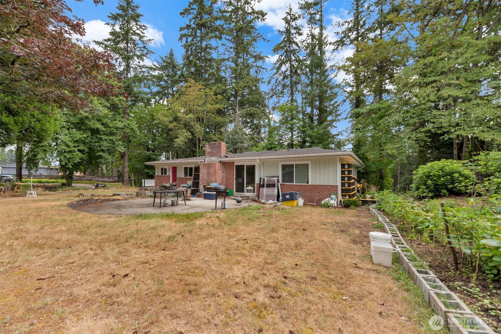 18929 Highway 99 Property Photo 7