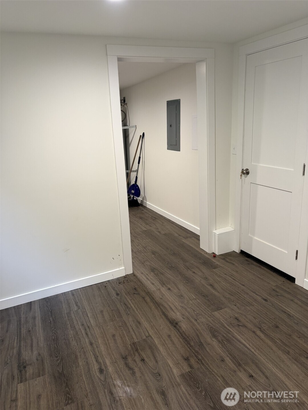 7537 S Dillard Avenue Property Photo 11