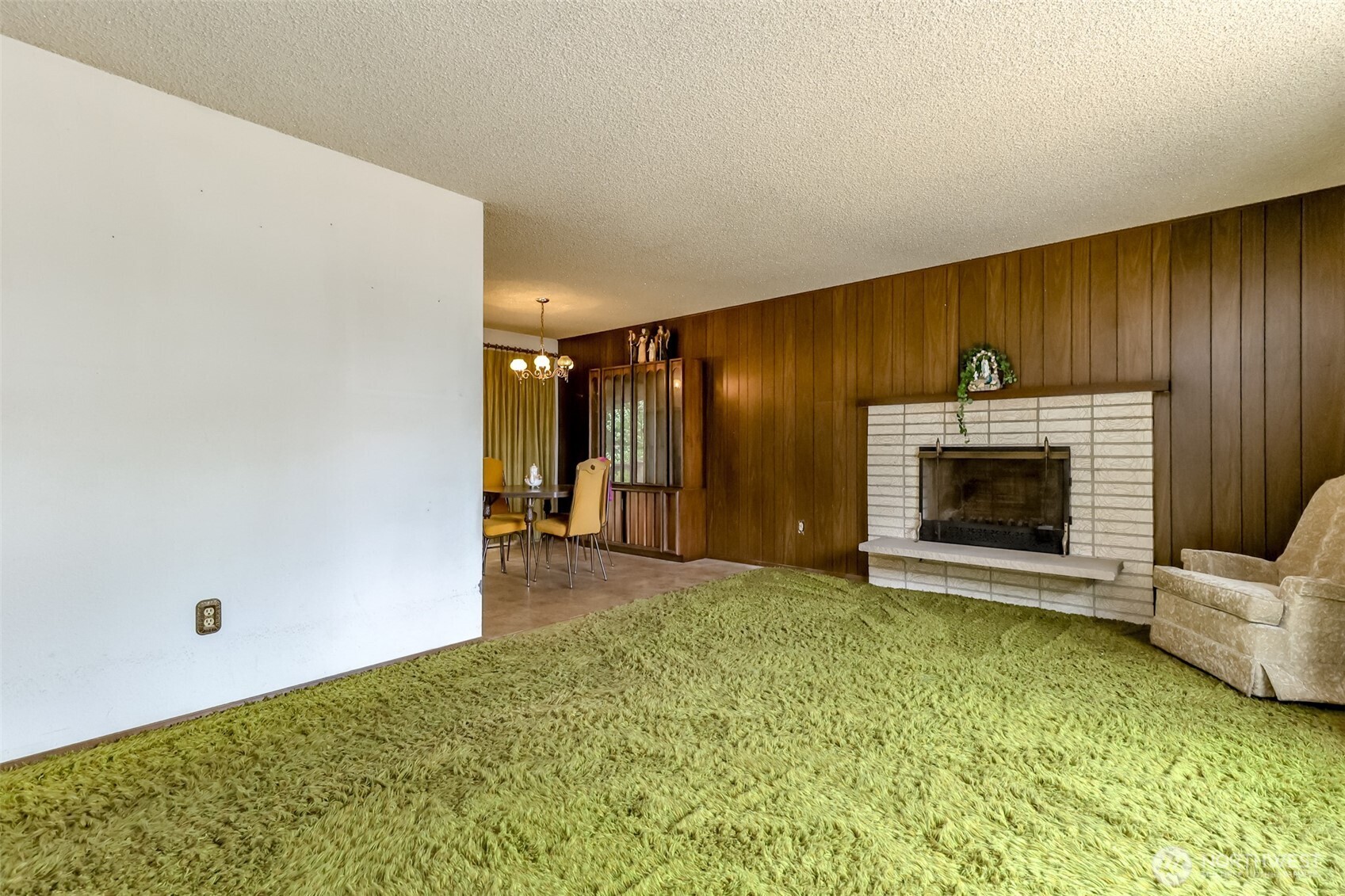 1134 156th Street Property Photo 8