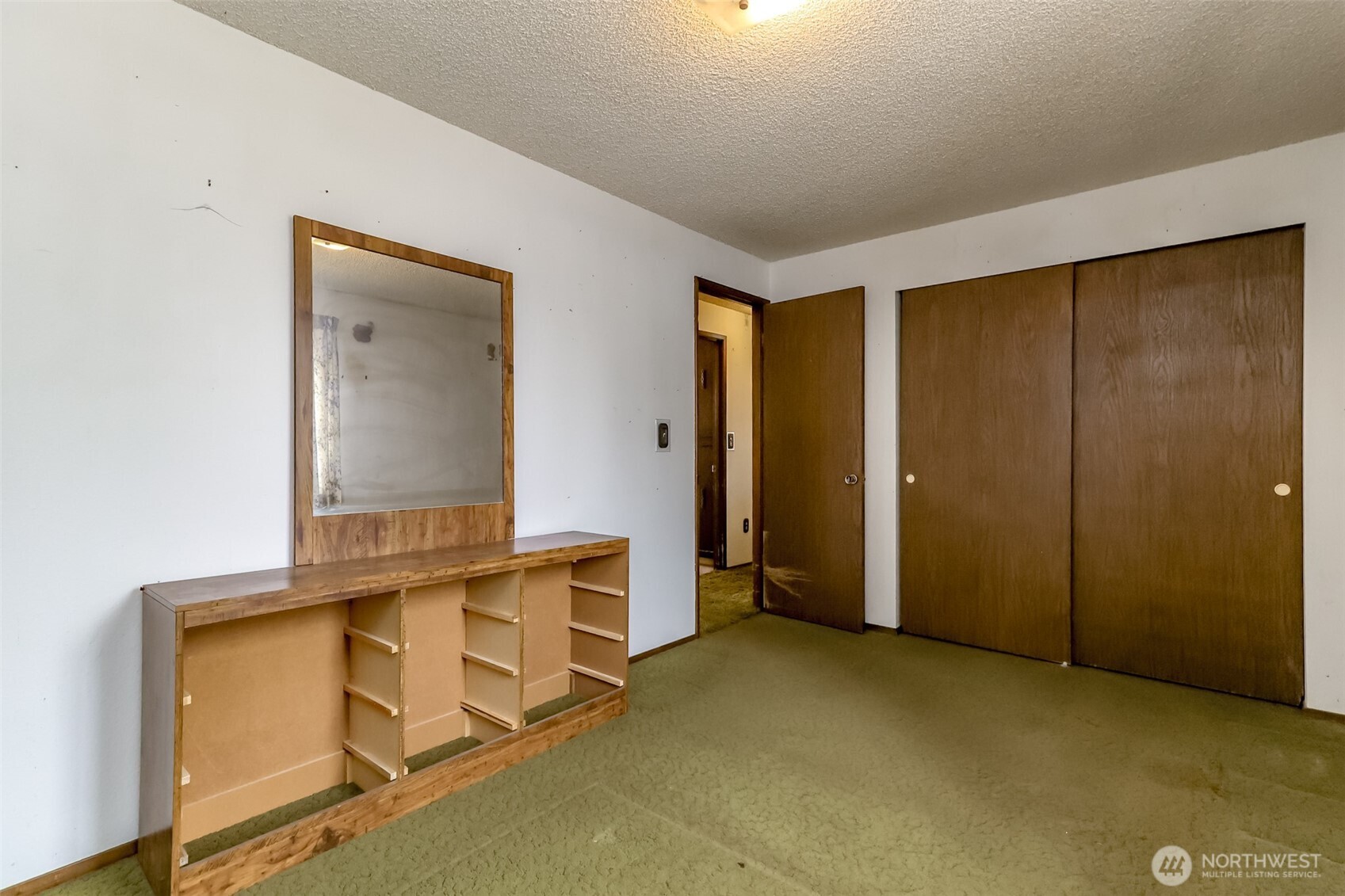 1134 156th Street Property Photo 10