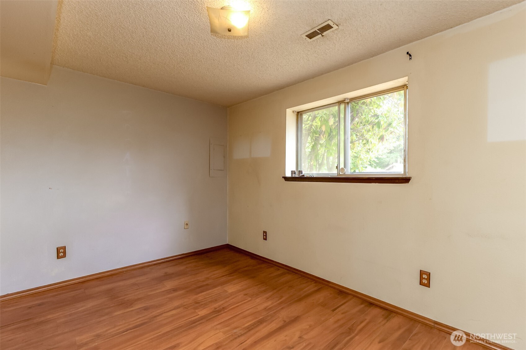 1134 156th Street Property Photo 22