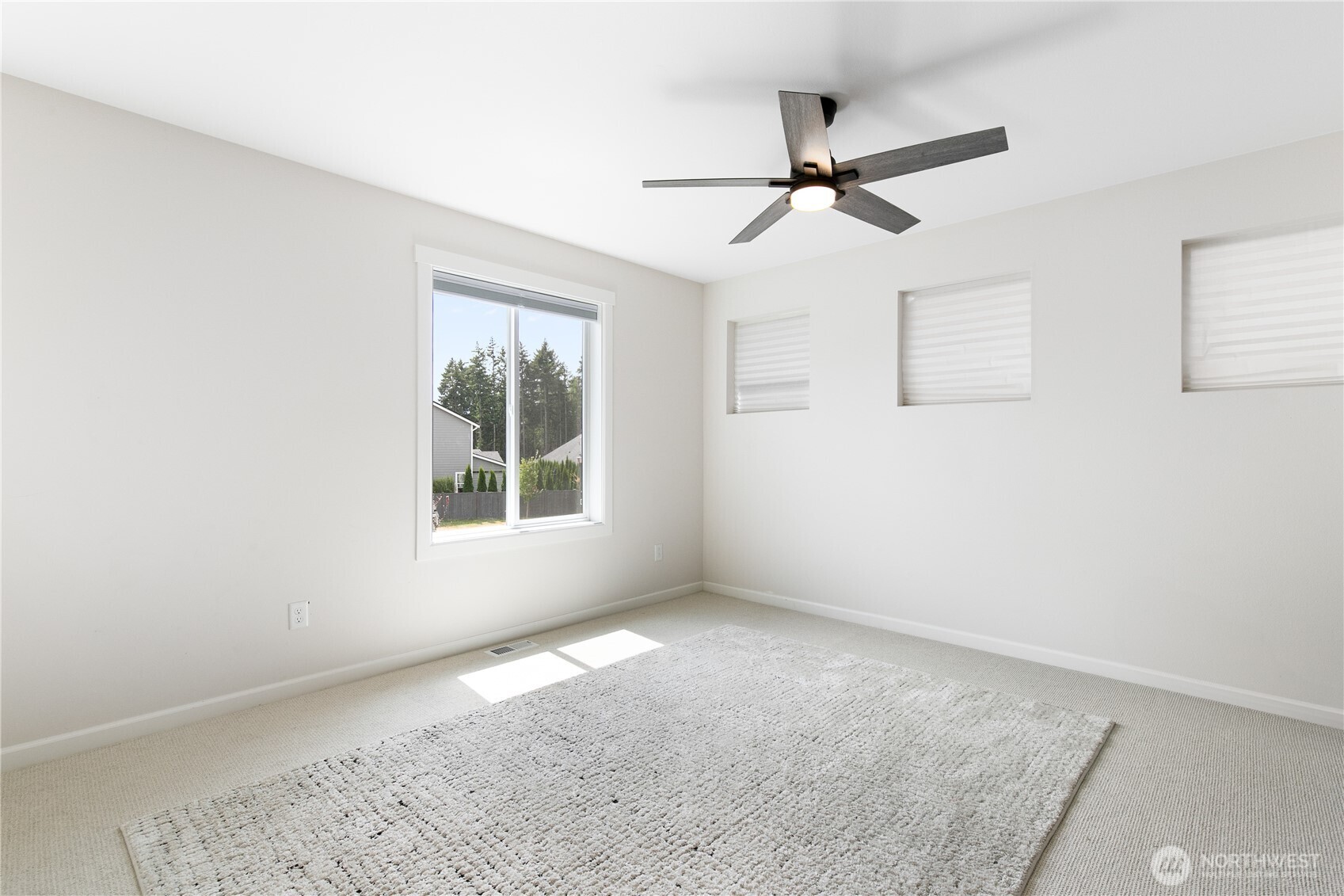 17513 124th Avenue Ct Property Photo 18