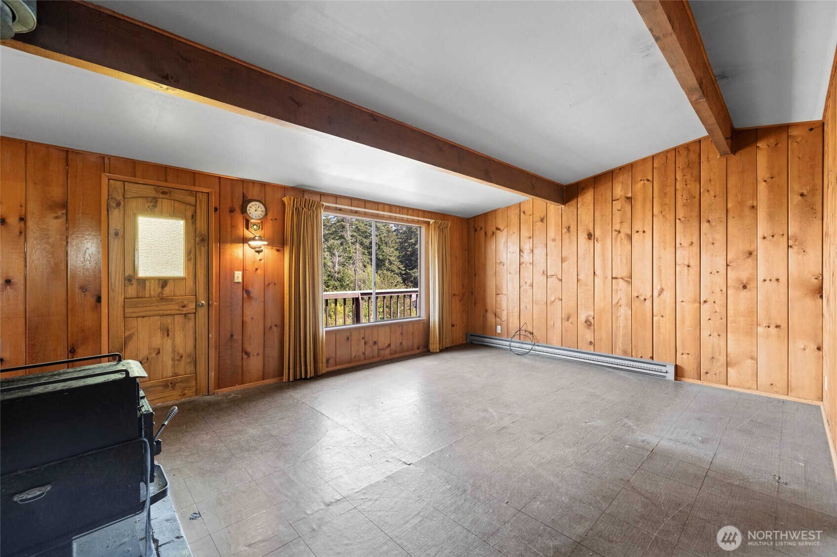 881 Rocky Point Drive Property Photo 17