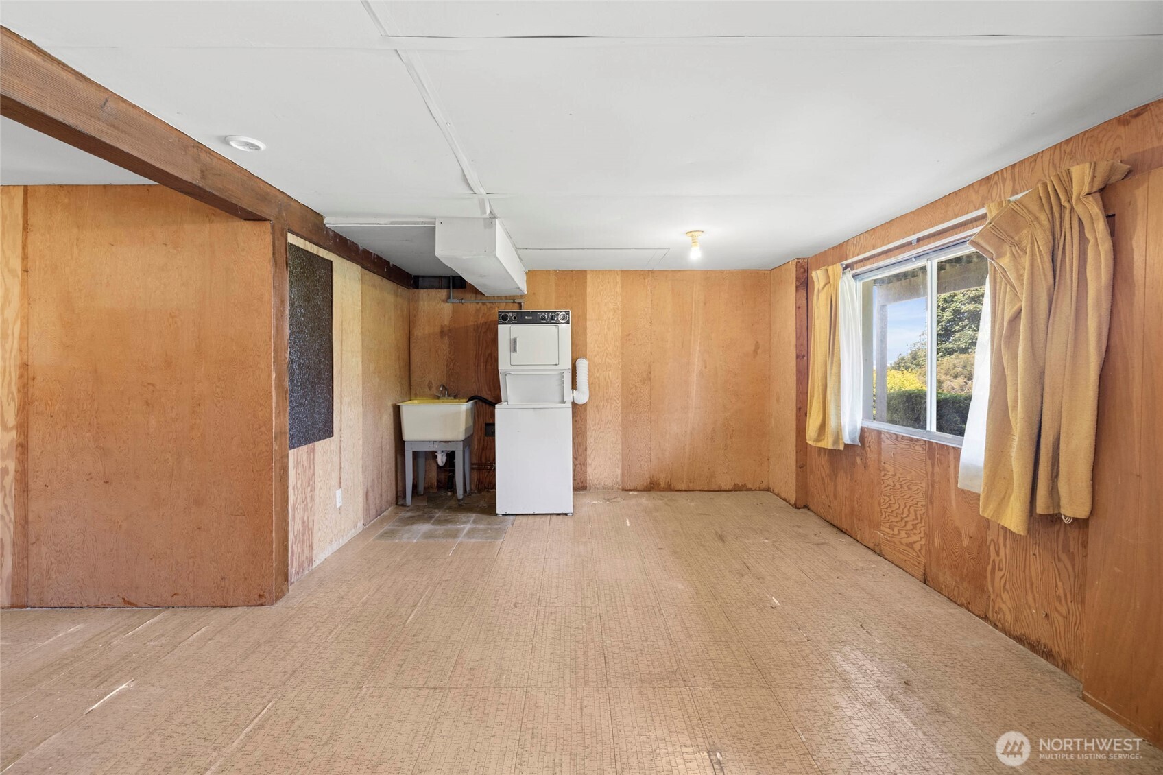 881 Rocky Point Drive Property Photo 29