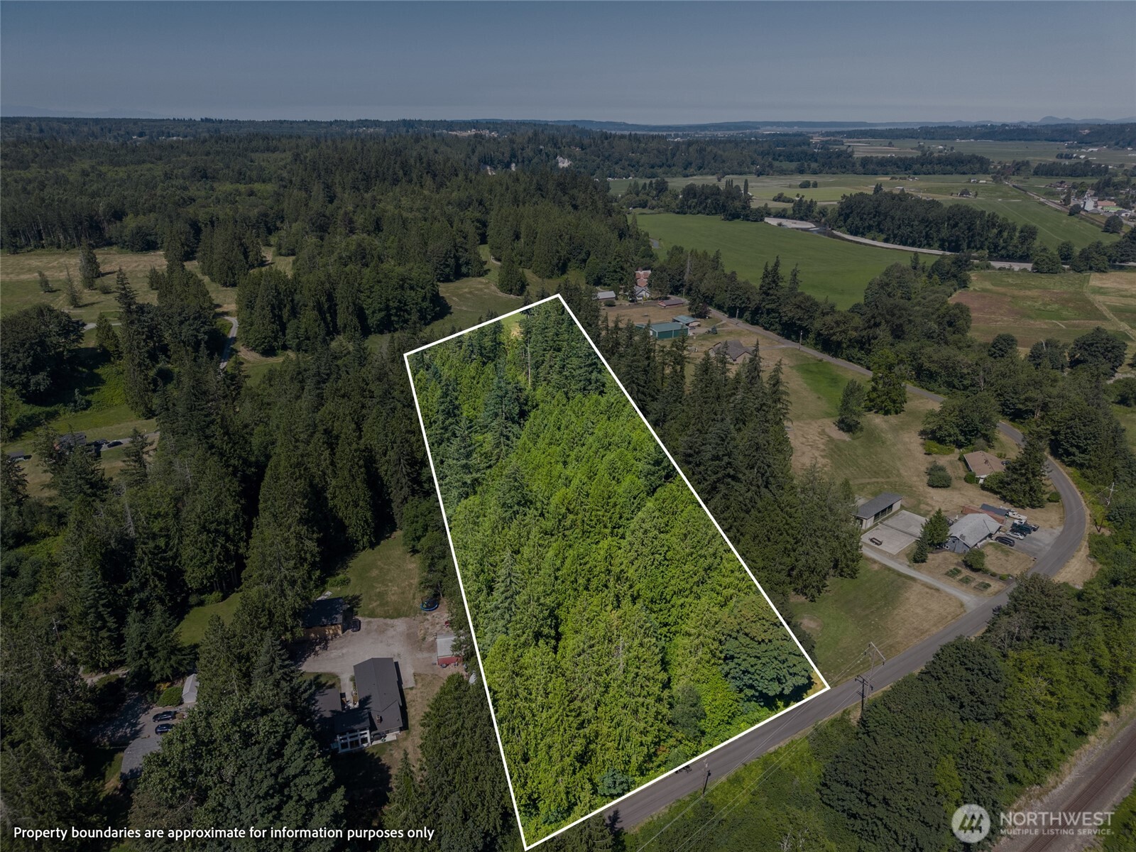 512 Knutson Road Property Photo 16