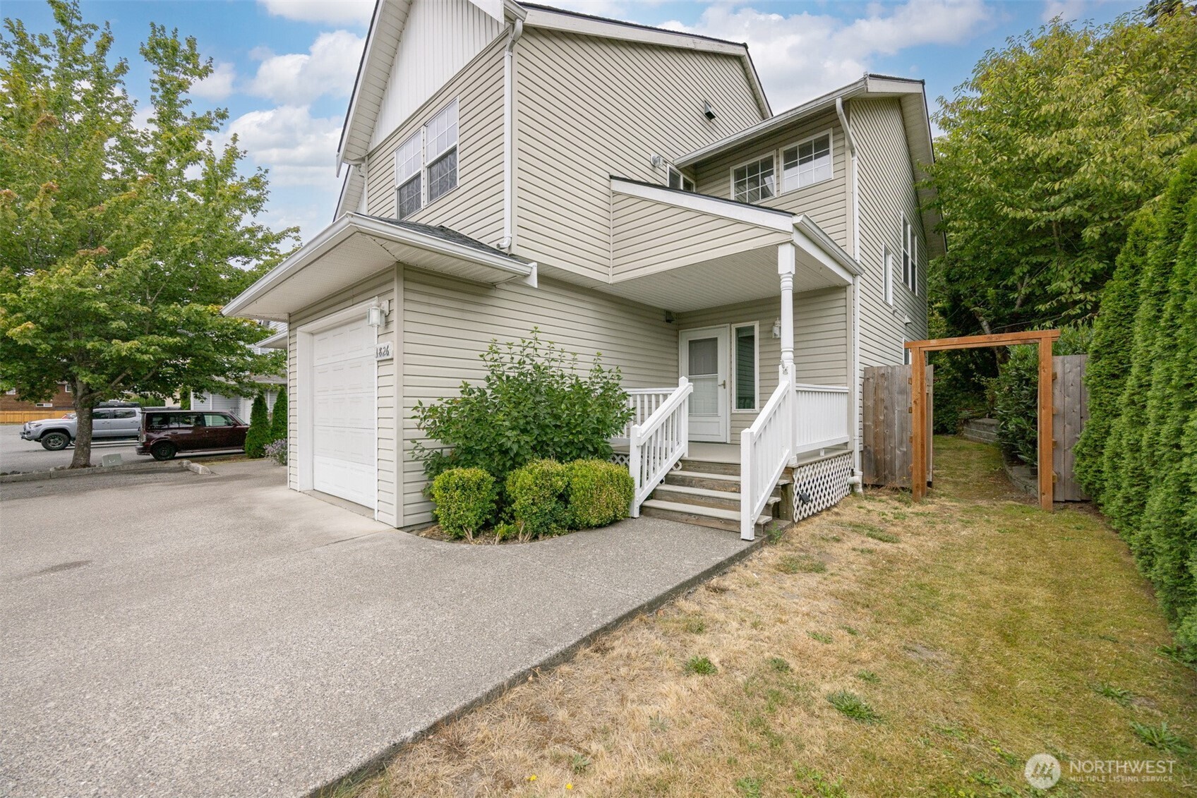 1826 Valencia Street Property Photo 4