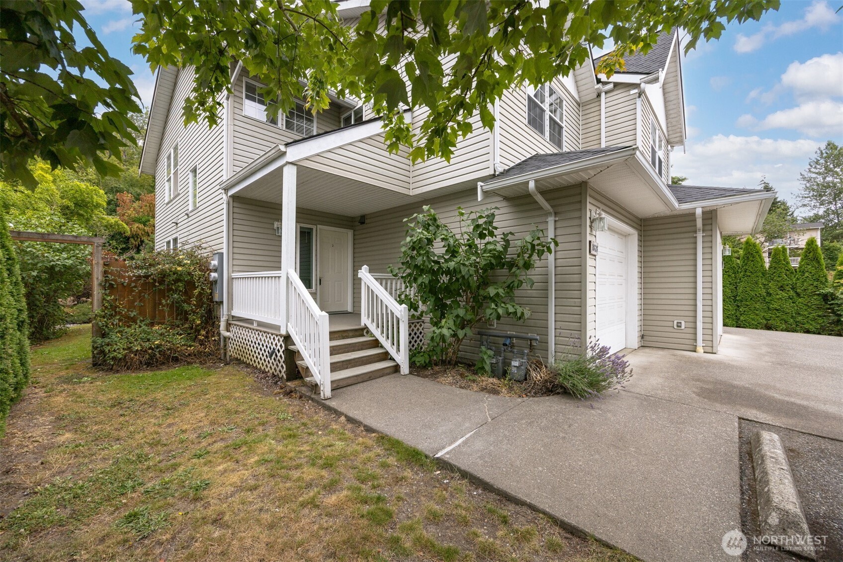 1826 Valencia Street Property Photo 6