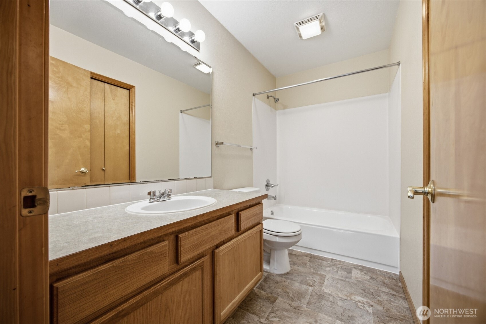 1826 Valencia Street Property Photo 35