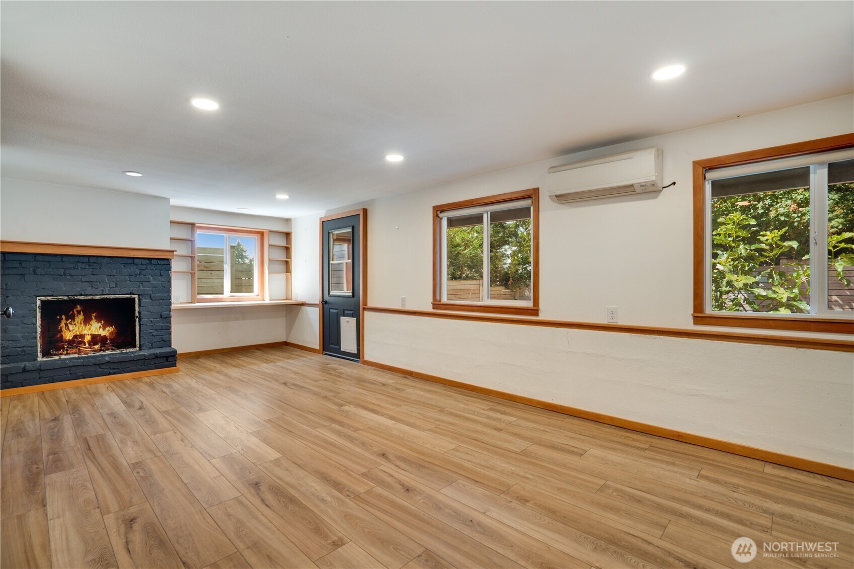 1127 Perry Avenue Property Photo 19
