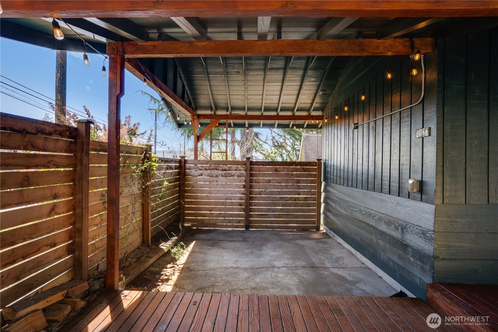 1127 Perry Avenue Property Photo 34