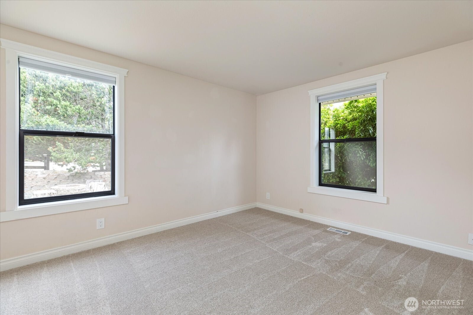 4300 Bryce Dr. Property Photo 24