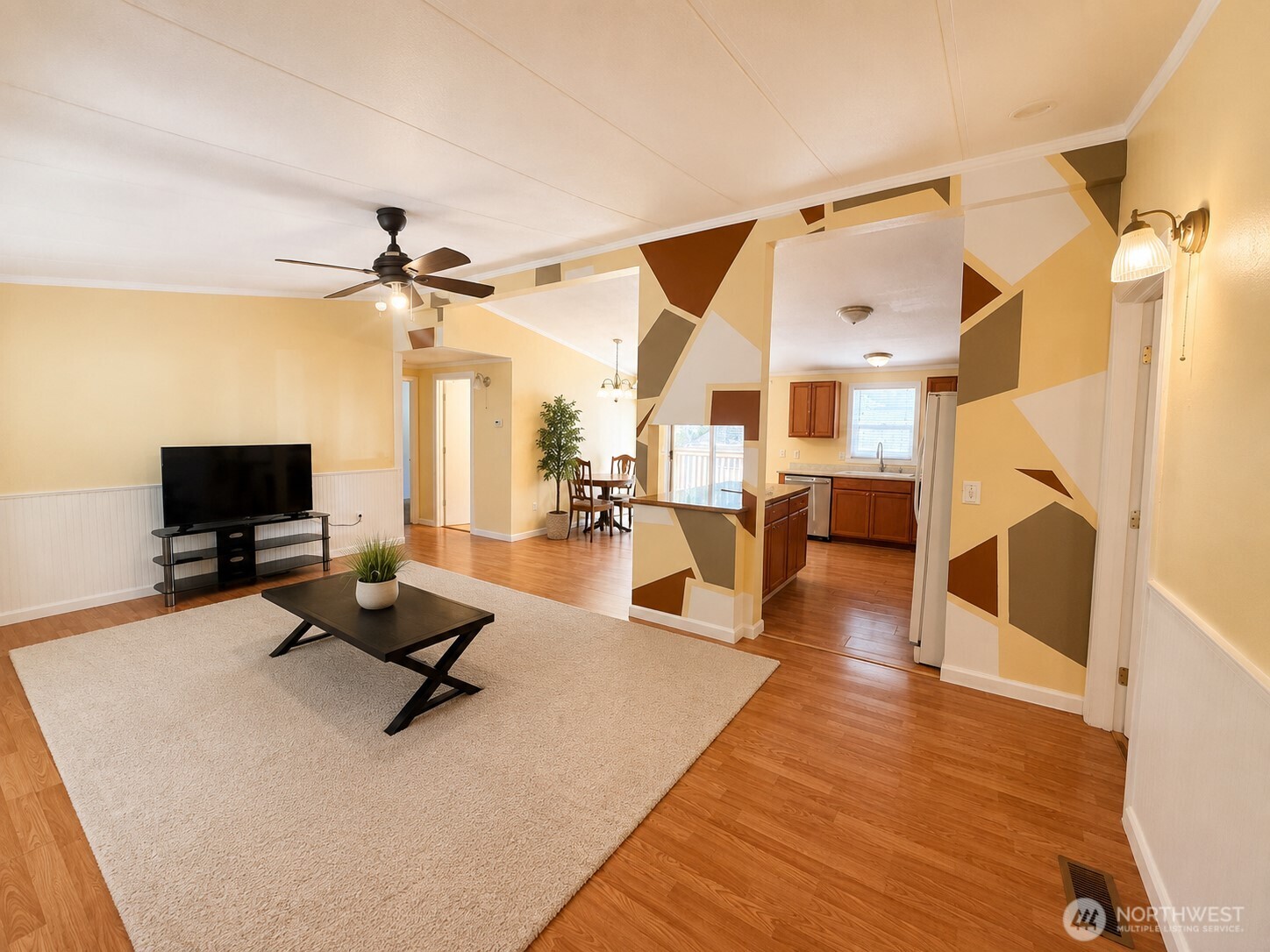 9039 Steele Creek Loop Property Photo 3