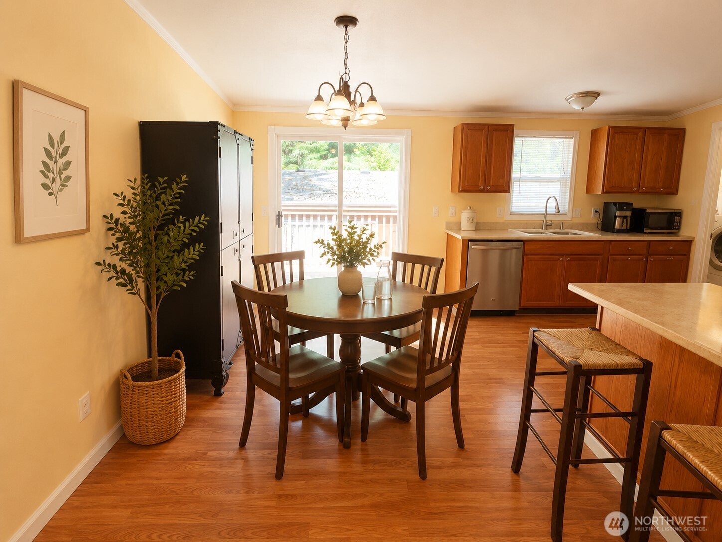 9039 Steele Creek Loop Property Photo 6