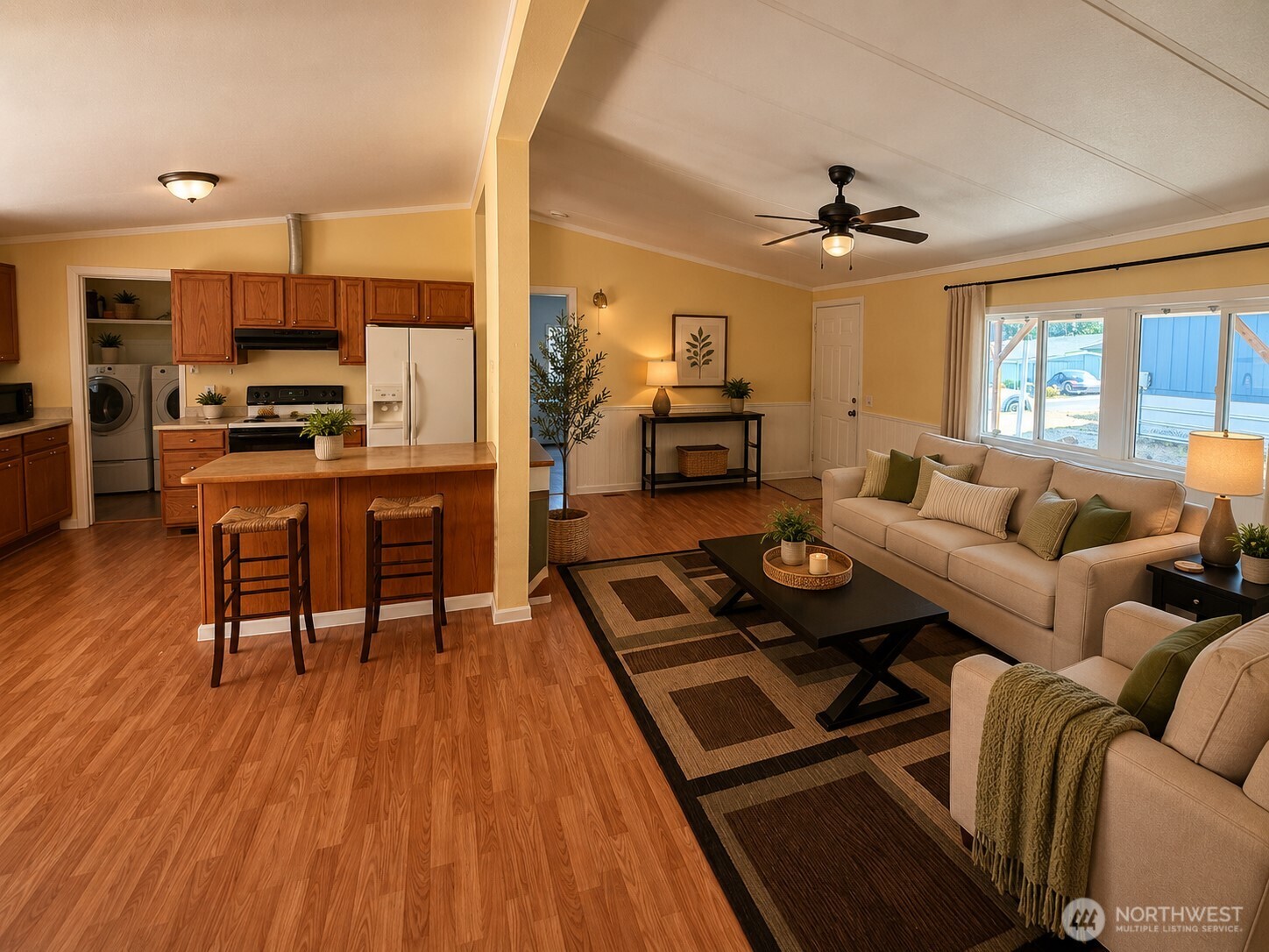 9039 Steele Creek Loop Property Photo 9