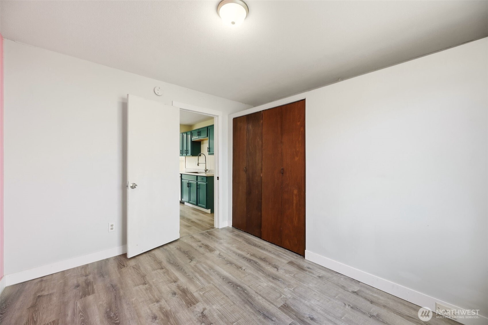 303 Fir Avenue Property Photo 32