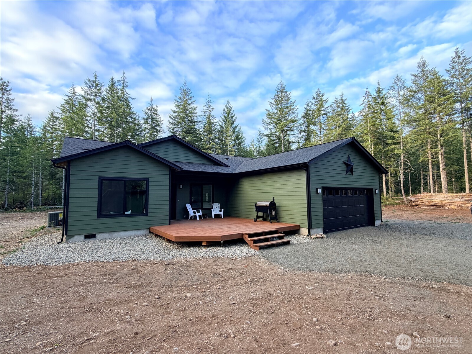 19 Raven Lane Property Photo 2
