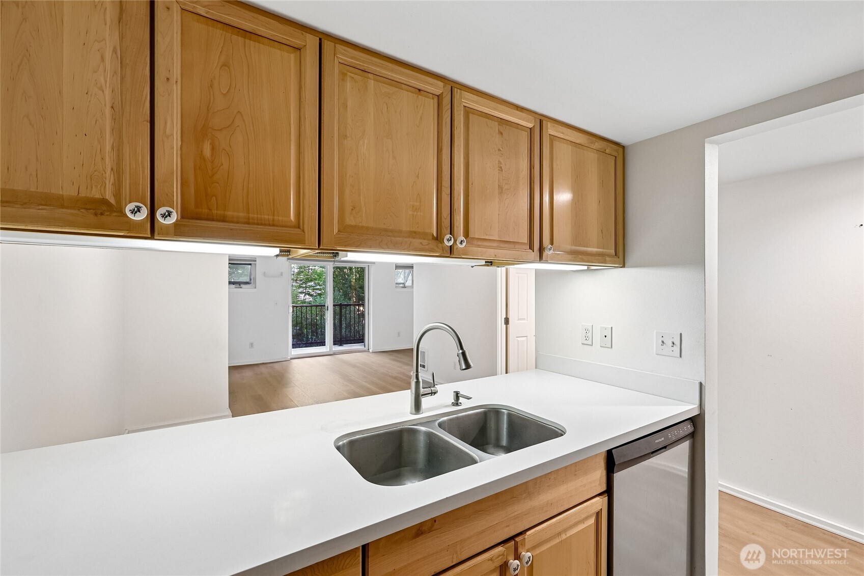 12345 Roosevelt Way 306 Property Photo 16