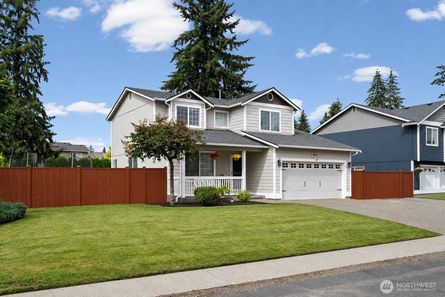 4621 212th Street Property Photo 2