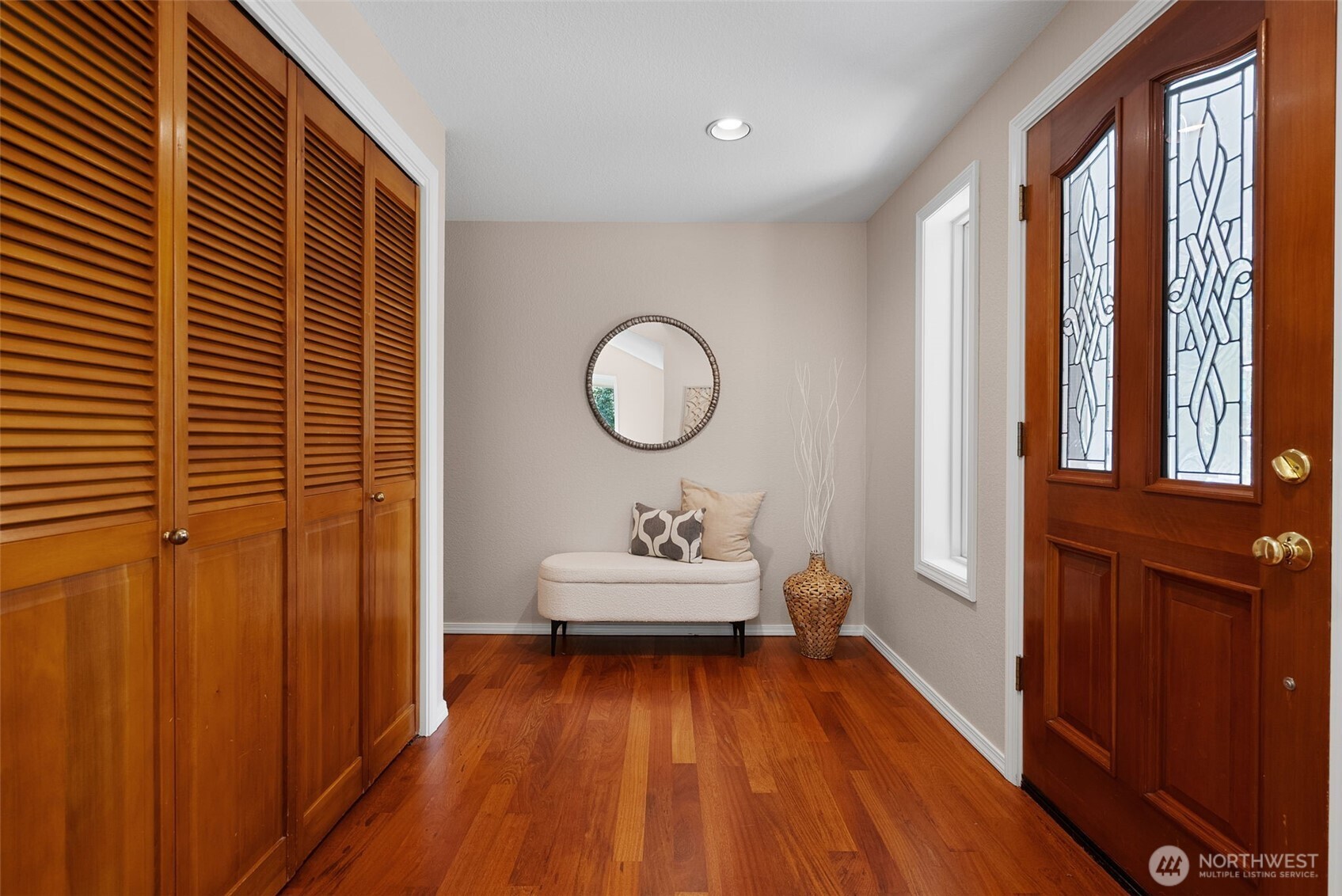 5231 Vine Court Property Photo 8