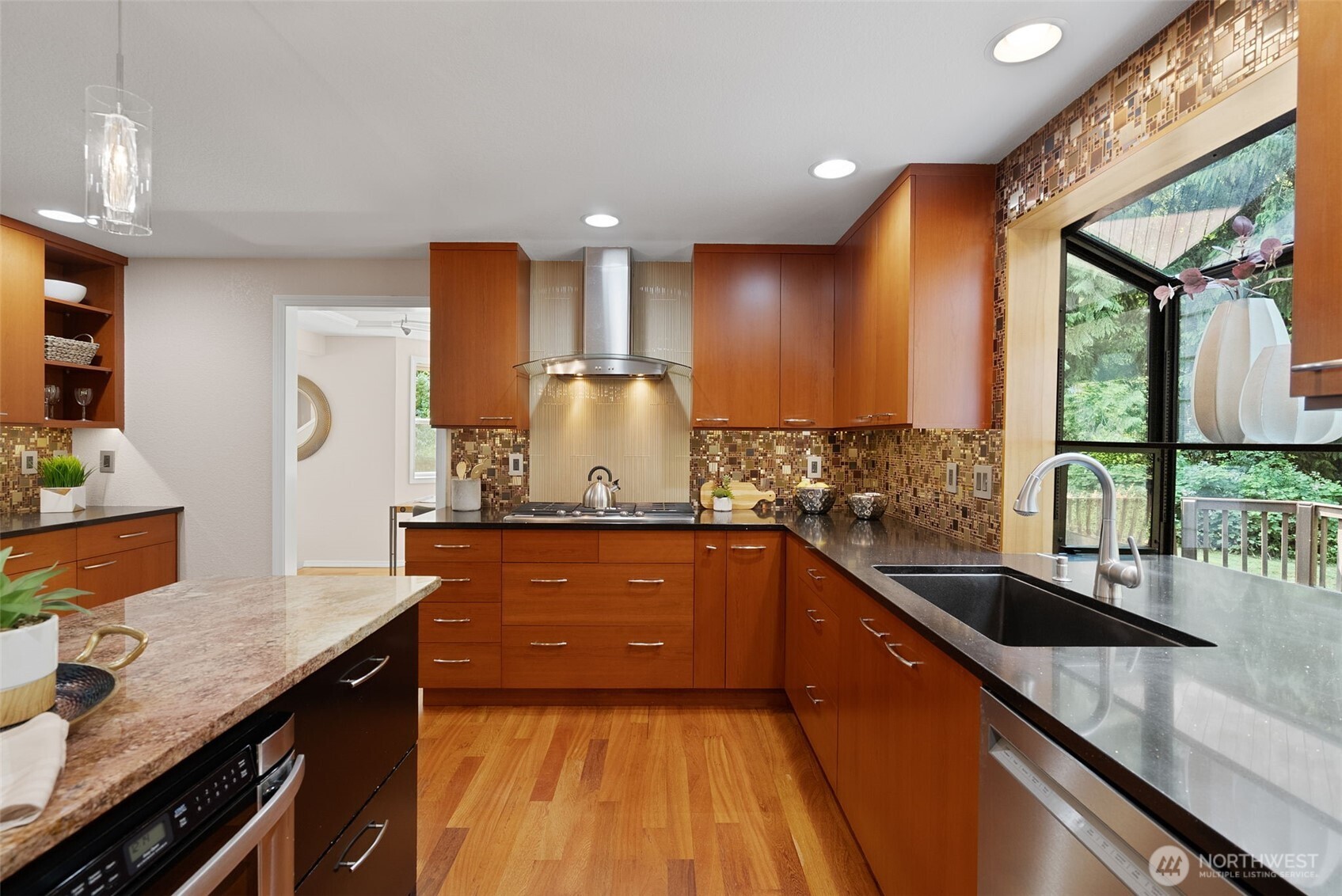 5231 Vine Court Property Photo 14