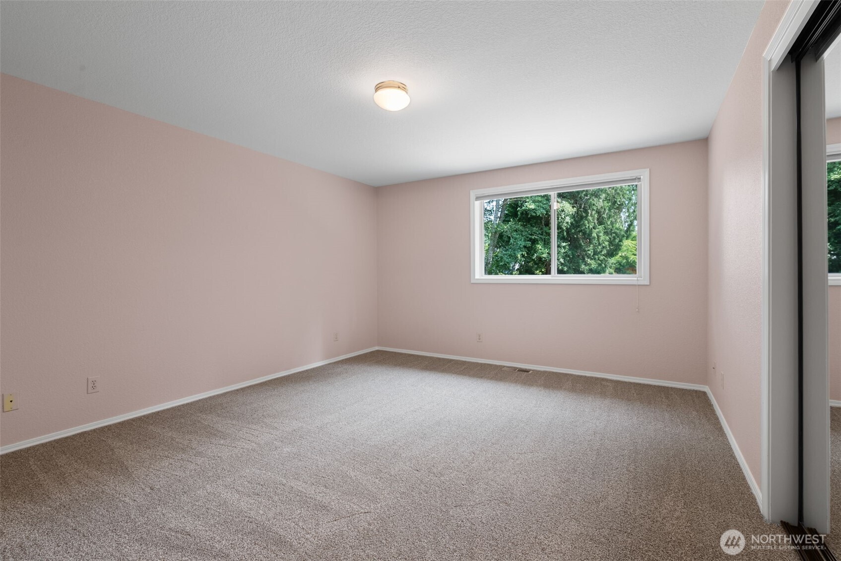 5231 Vine Court Property Photo 32