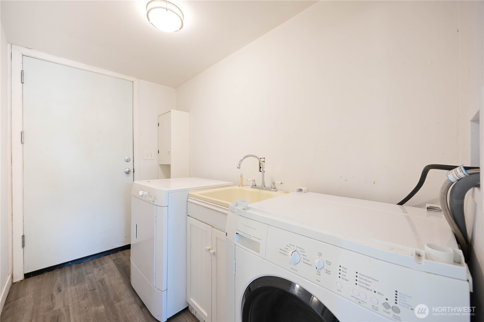 3235 S 182nd Street Property Photo 18
