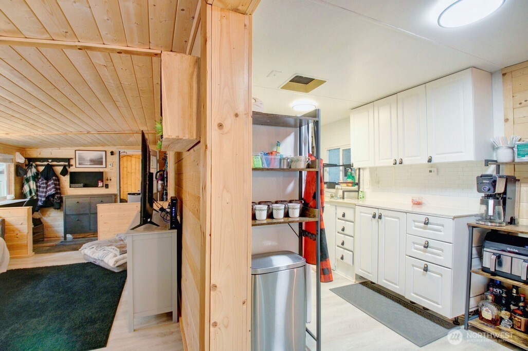140 6 Chanterelle Drive Property Photo 15