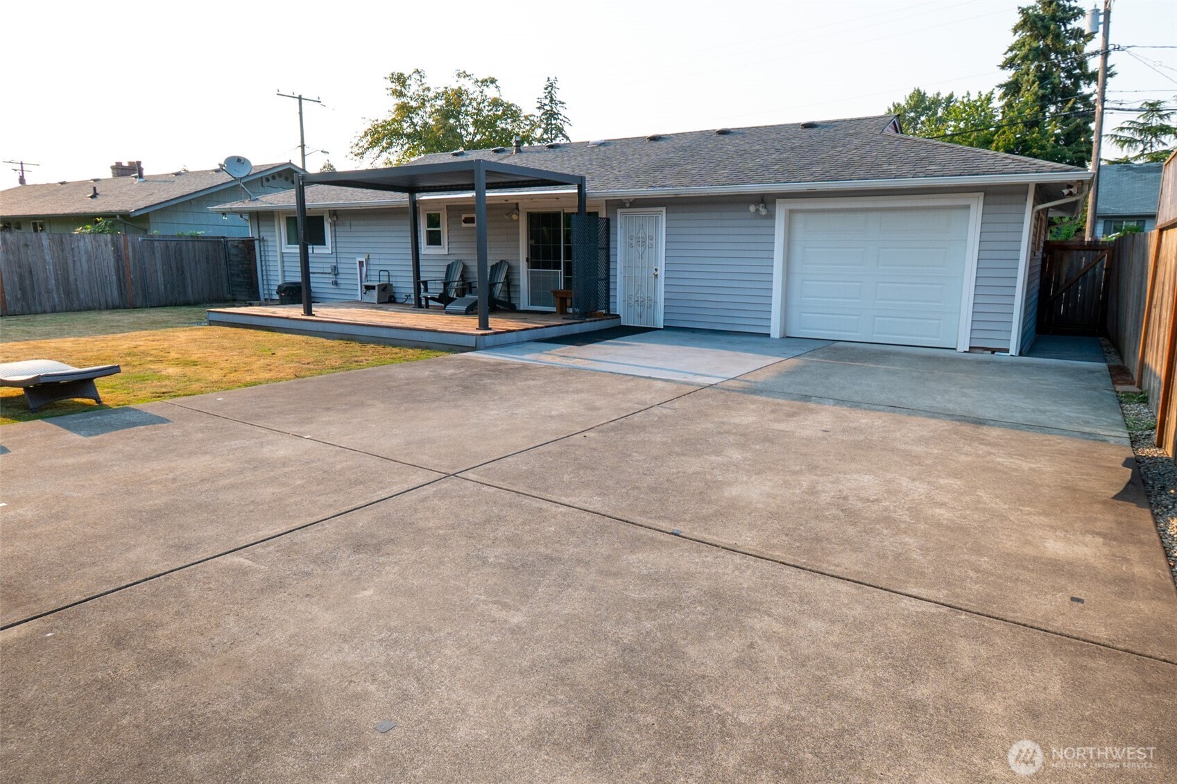 10609 Se 232nd Street Property Photo 17