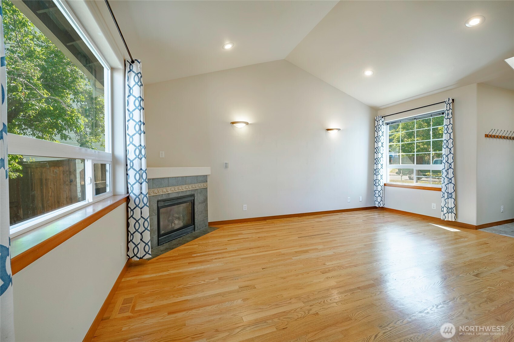 3519 Skylark Loop Property Photo 7