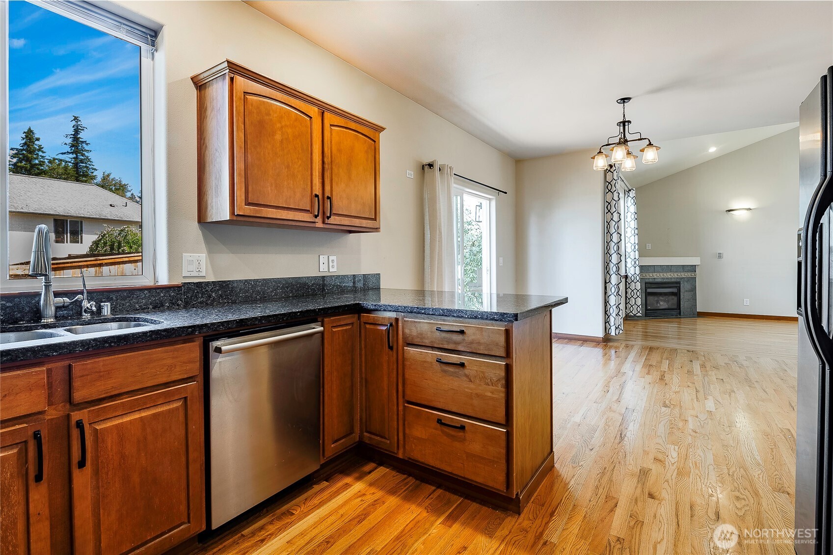 3519 Skylark Loop Property Photo 13