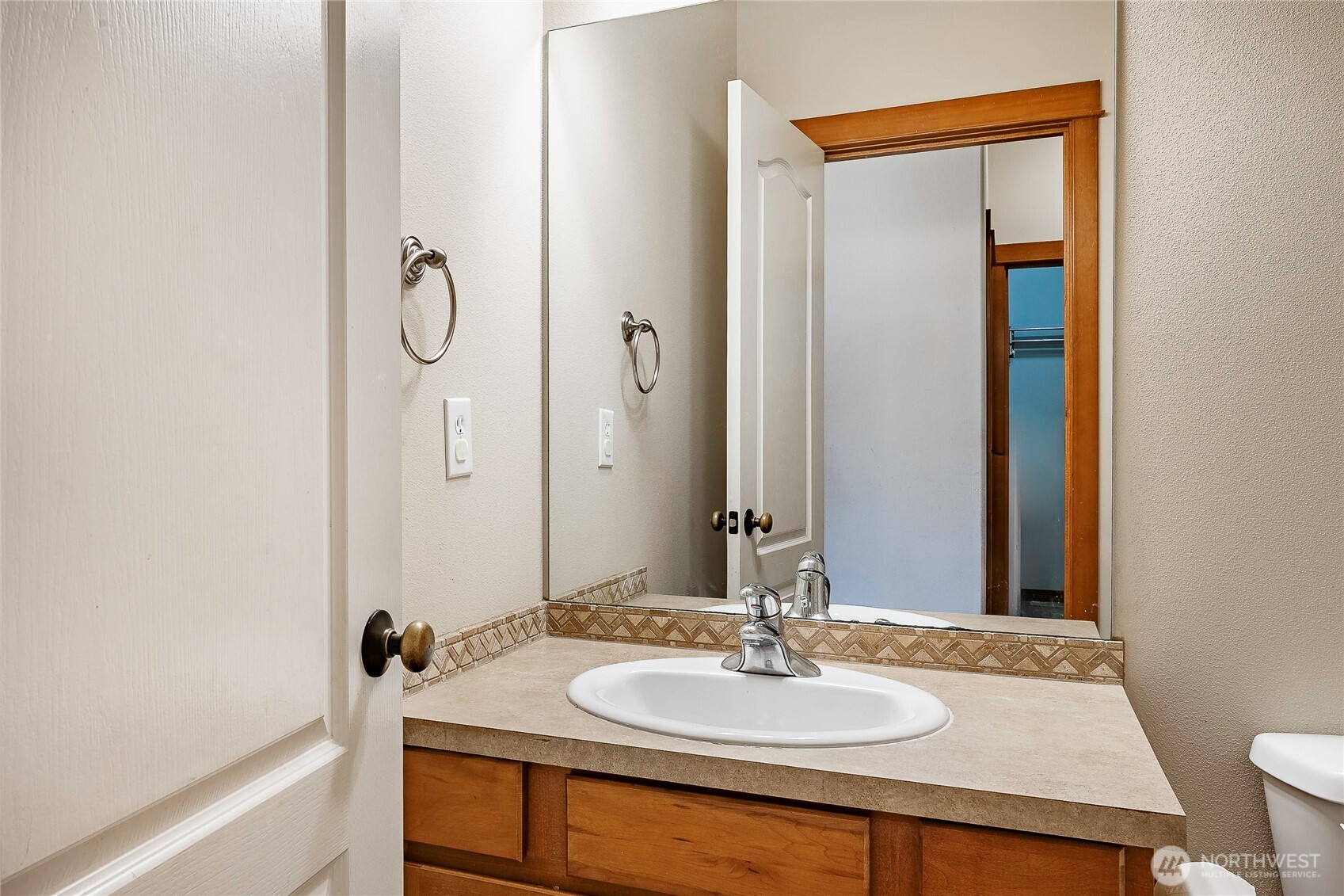 3519 Skylark Loop Property Photo 19