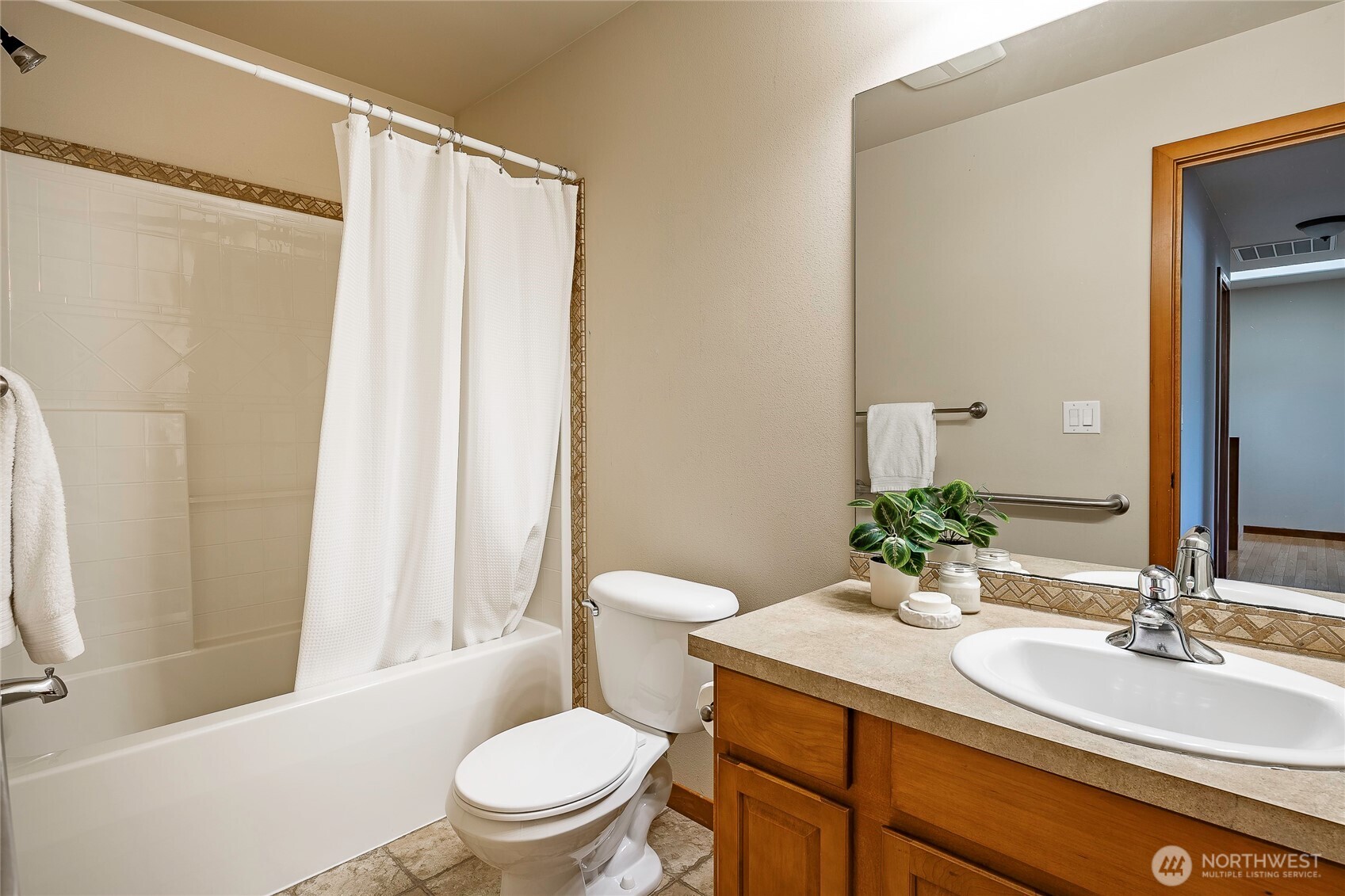 3519 Skylark Loop Property Photo 25