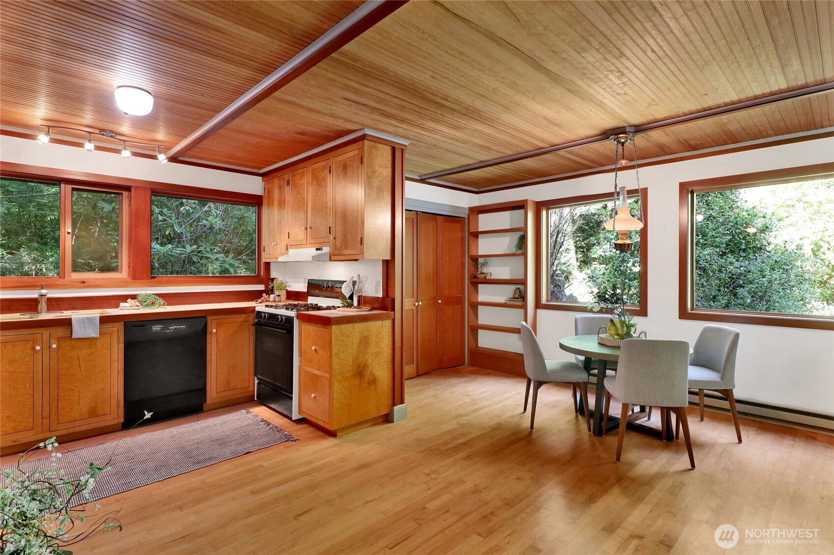 3270 Pond Lane Property Photo 15