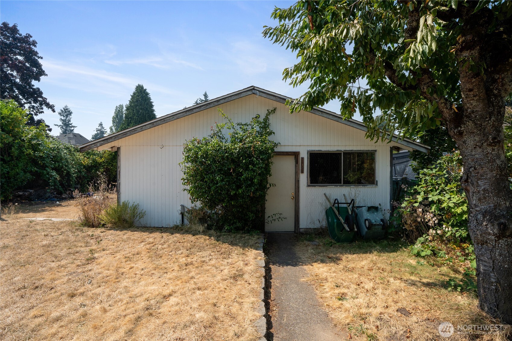 16639 35th Avenue Property Photo 24