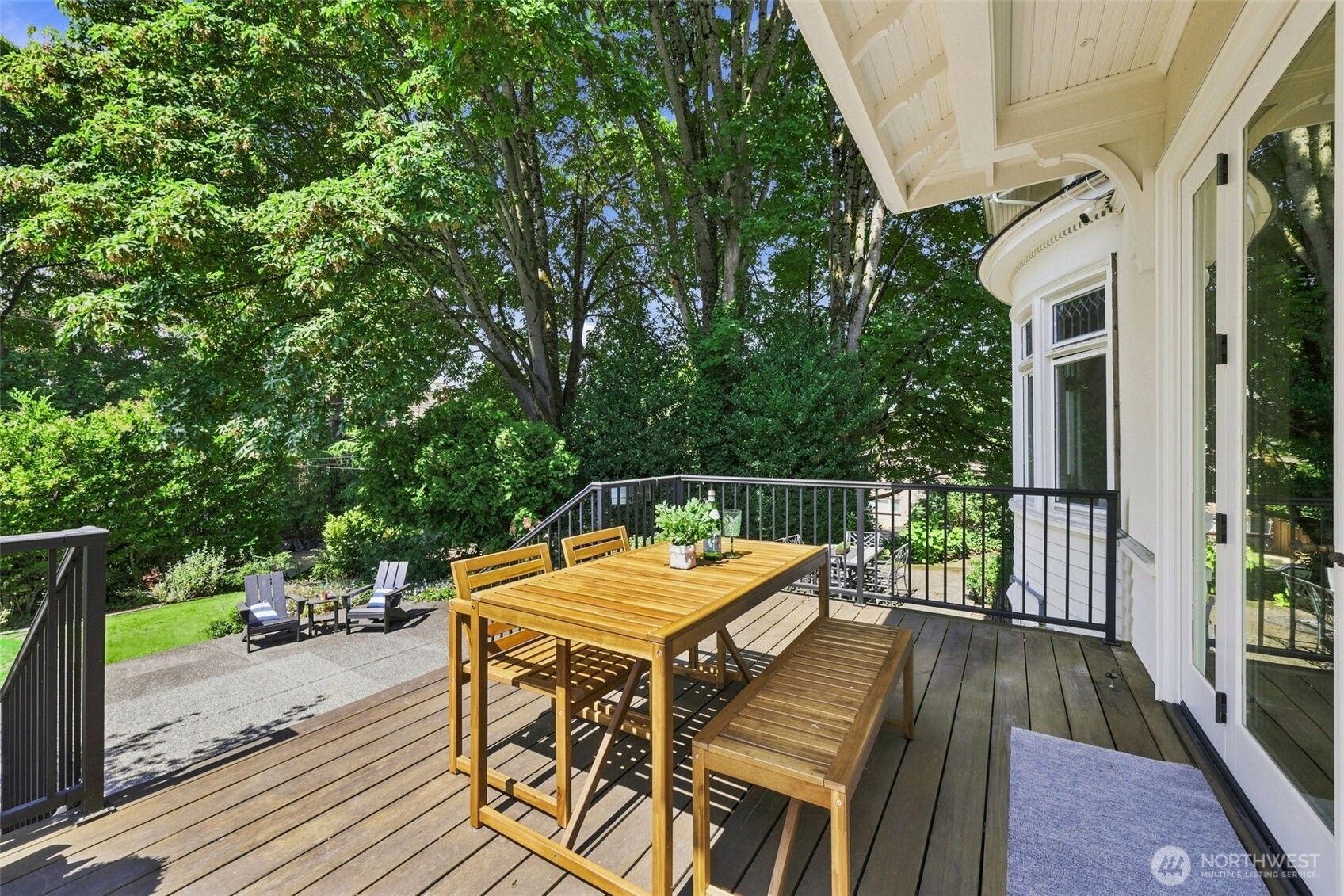 1111 Bellevue Place Property Photo 37