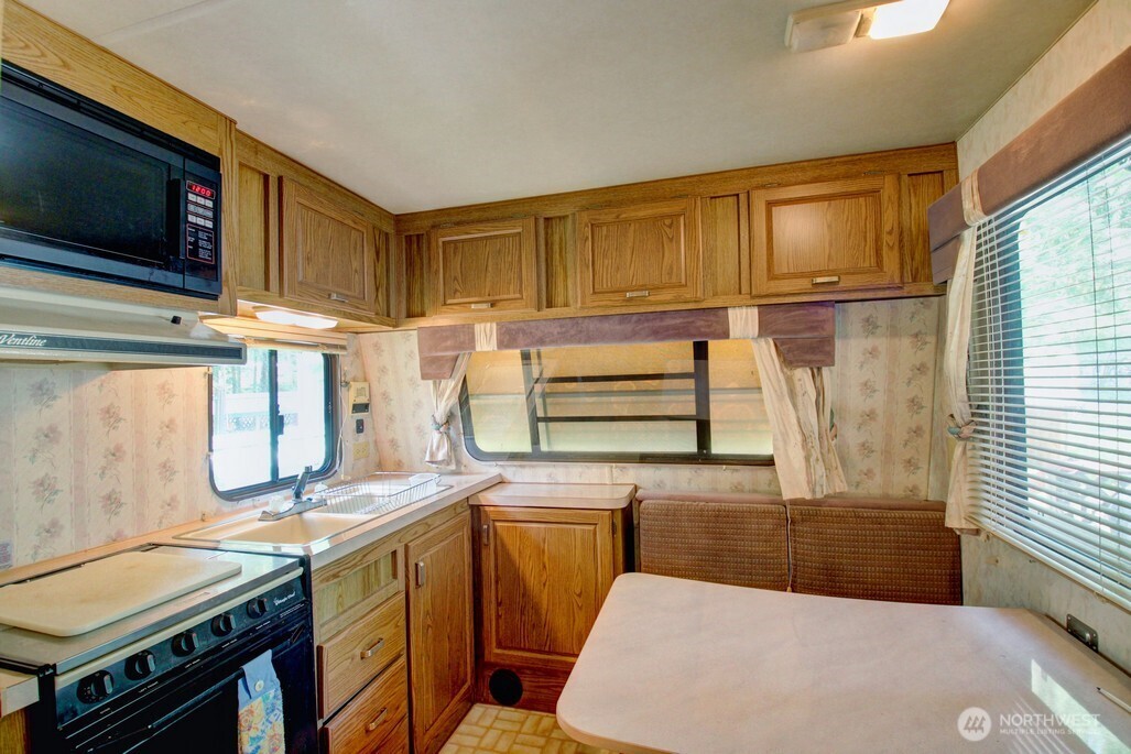 149 1 Goldrush Road Property Photo 7