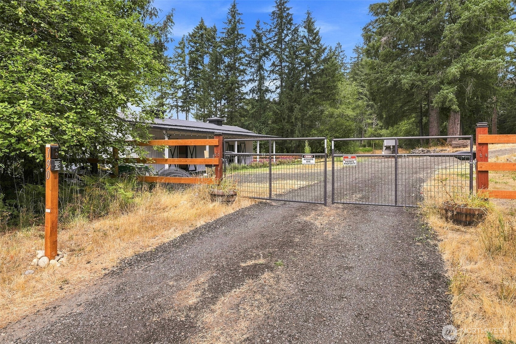 190 E Rasor Place Property Photo 33