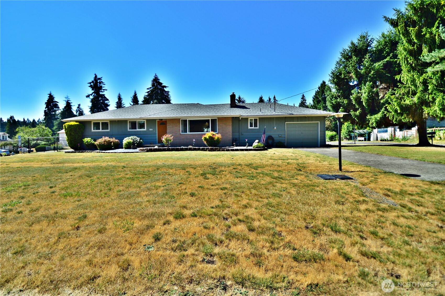 5202 96th Street Property Photo 1