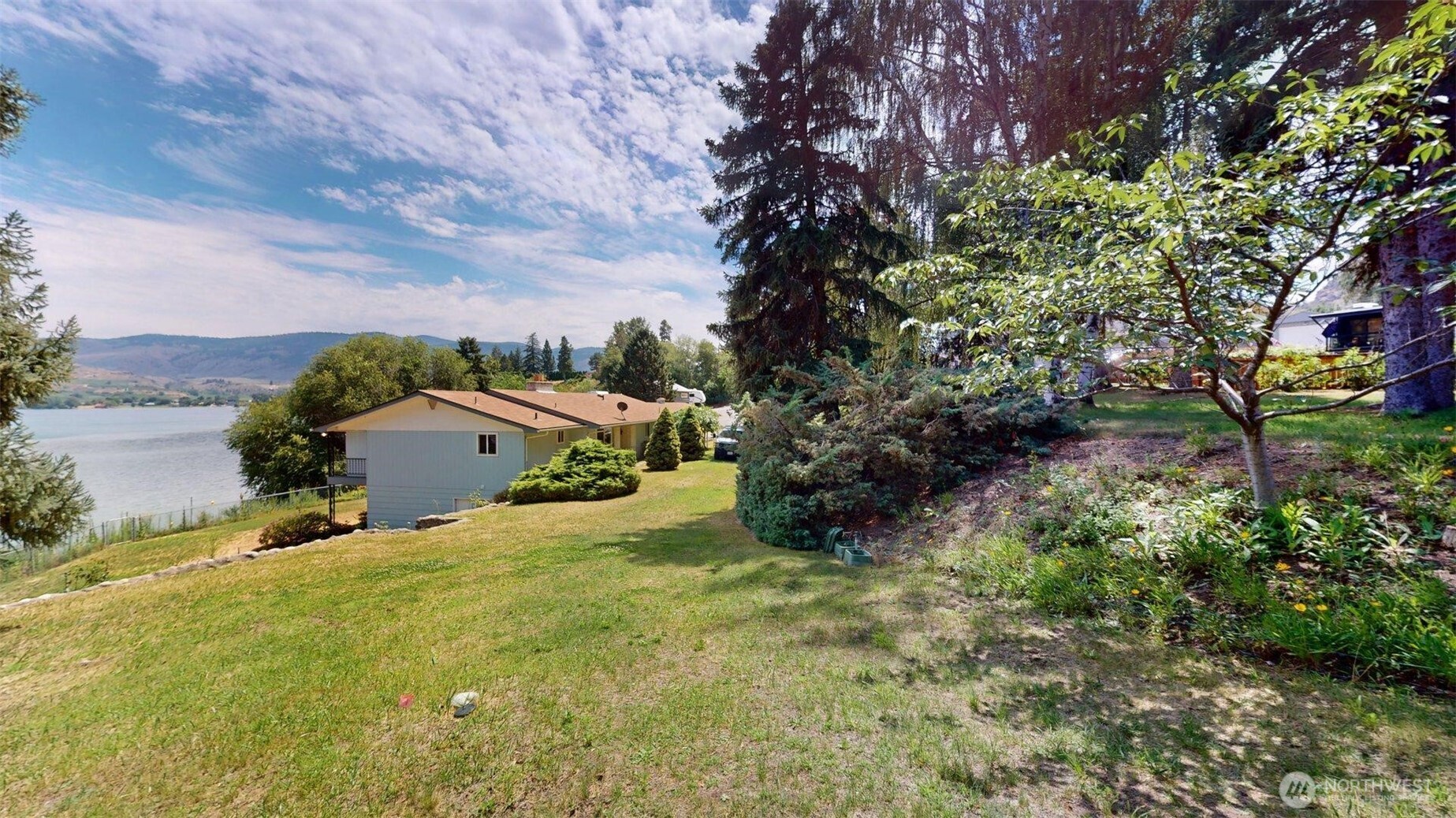 74 Westlake Property Photo 27