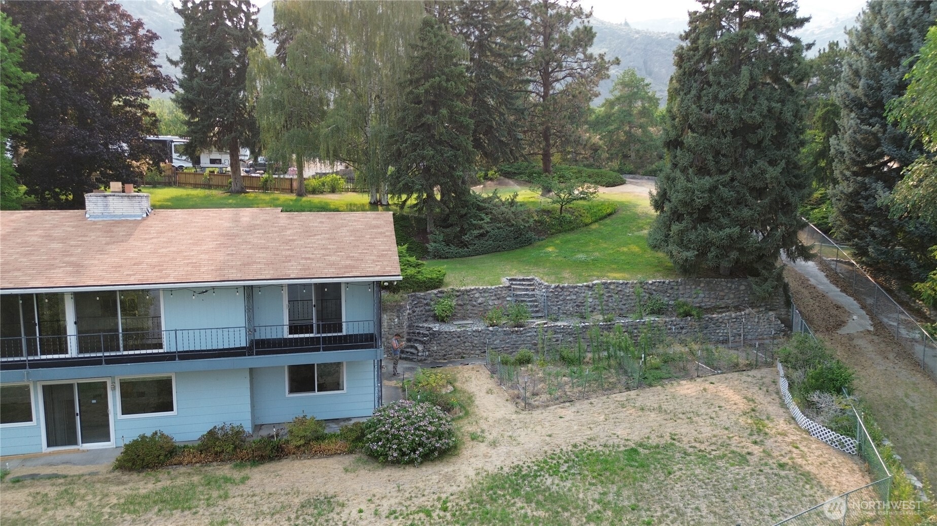 74 Westlake Property Photo 35