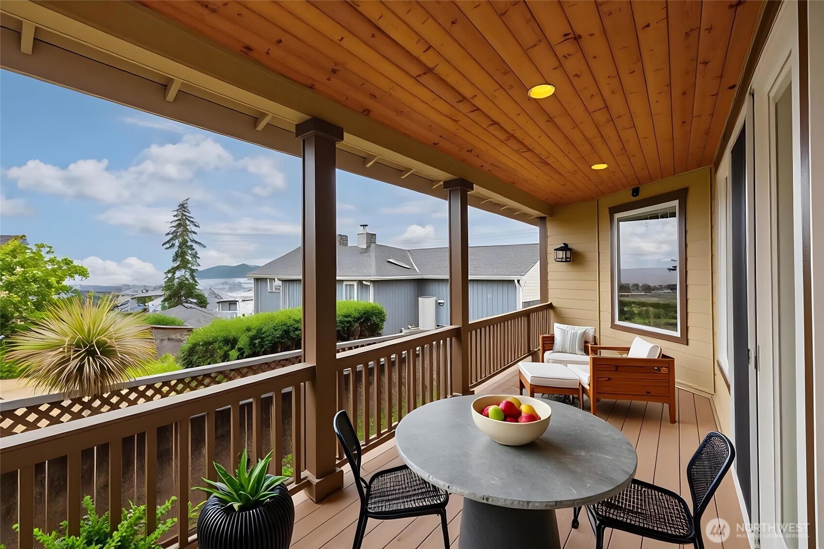 5214 Maritime Court Property Photo 7