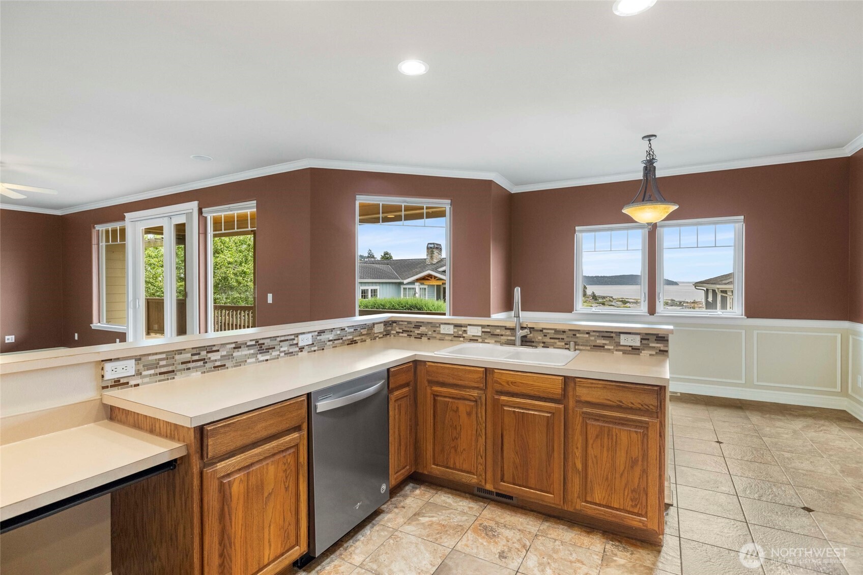 5214 Maritime Court Property Photo 12