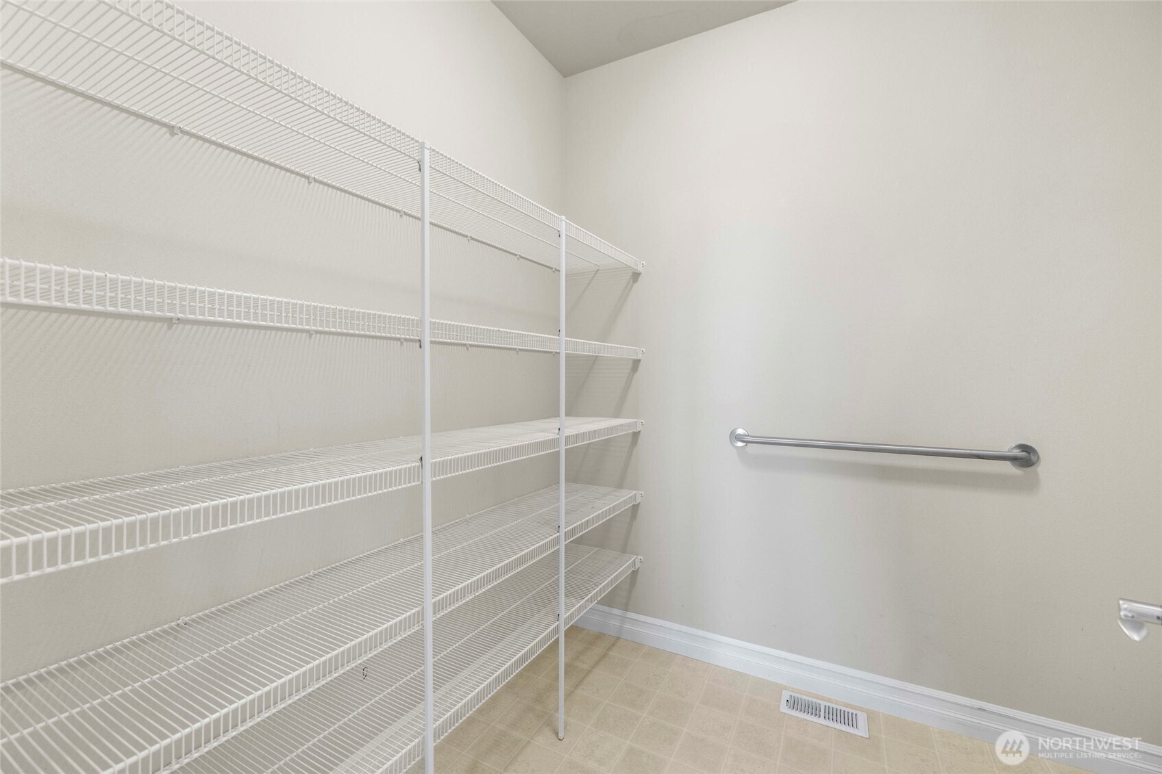 5214 Maritime Court Property Photo 17