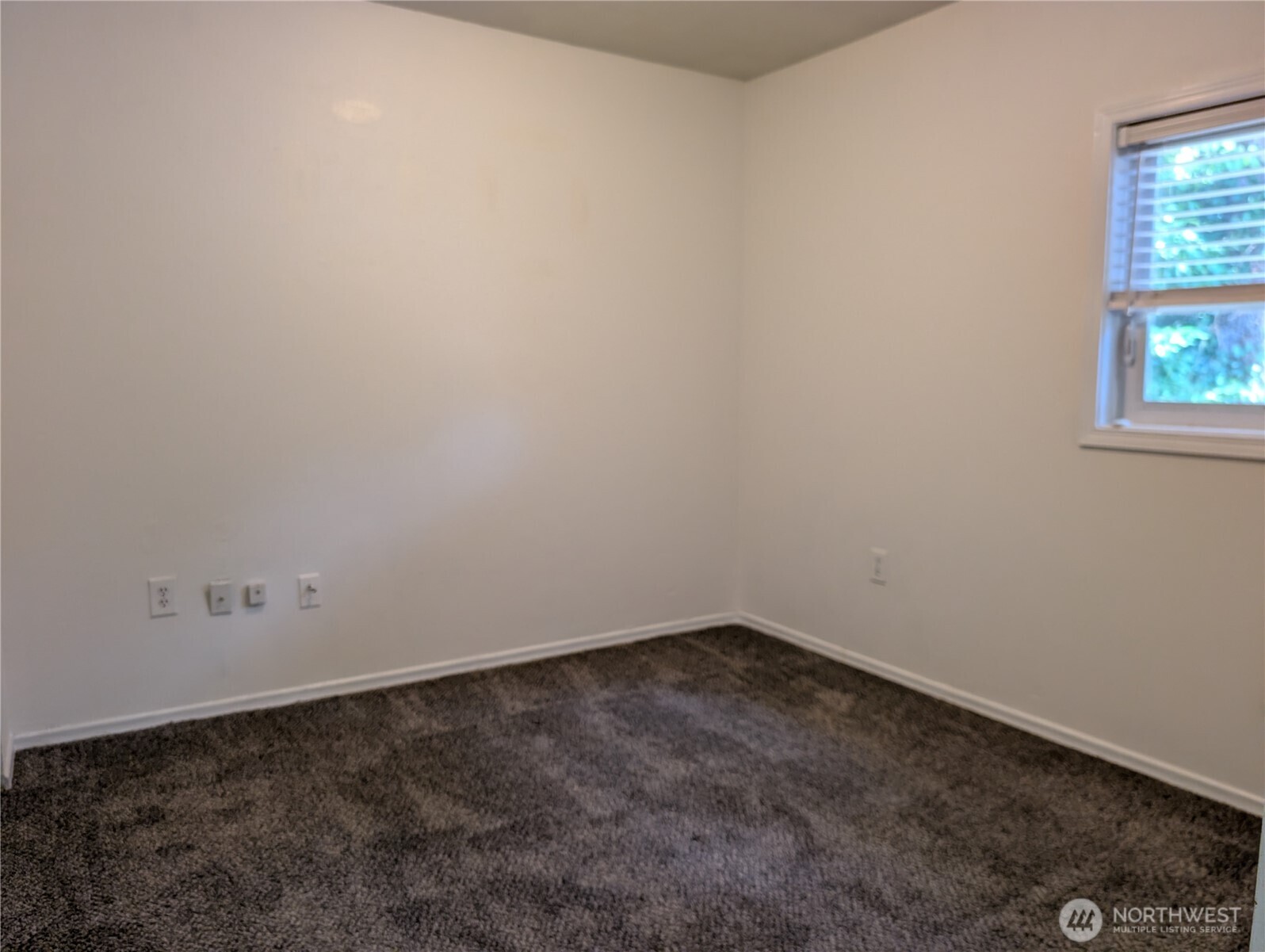 607 5th Street Property Photo 14