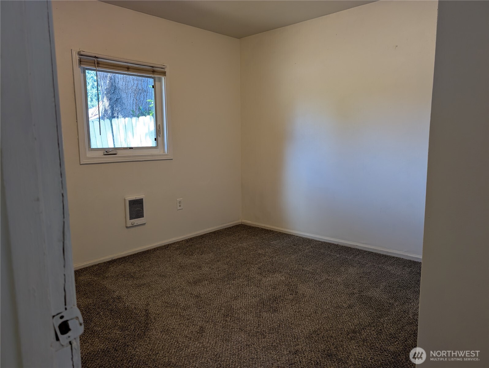 607 5th Street Property Photo 15
