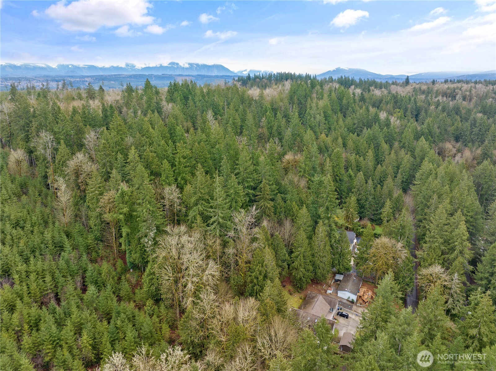 3866 E Ames Lake Drive Property Photo 18