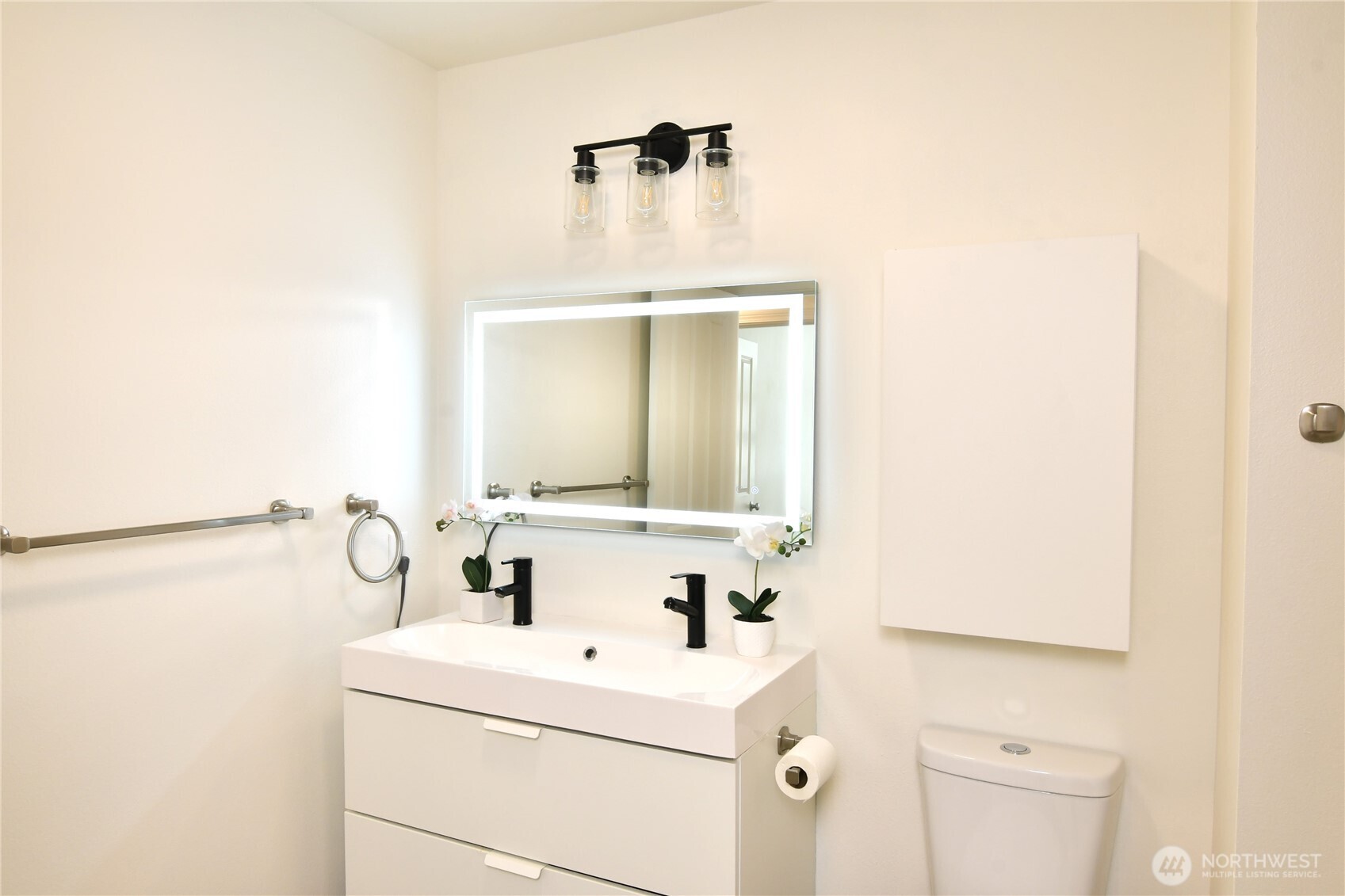 6128 Issac Avenue D Property Photo 9