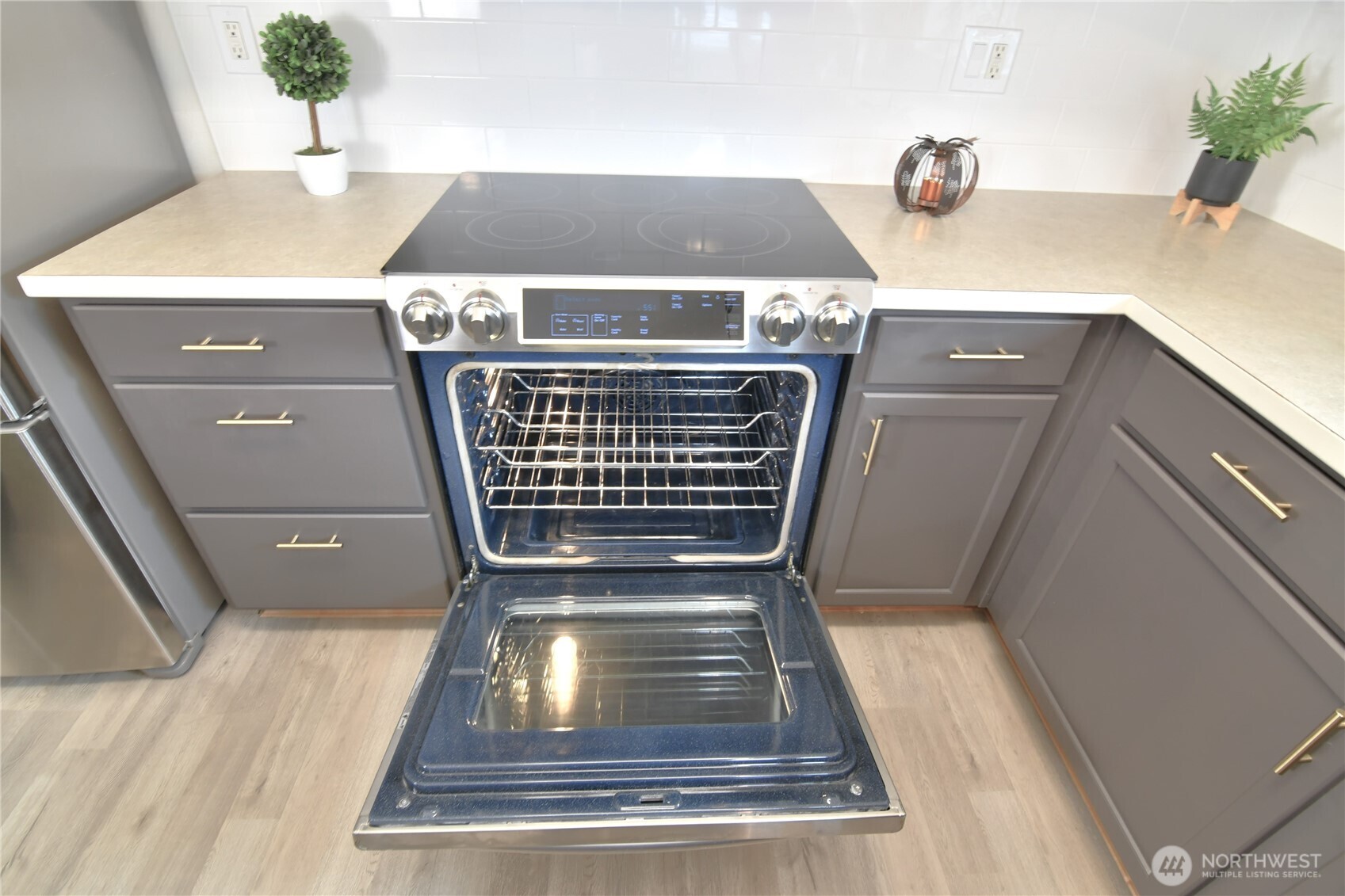 6128 Issac Avenue D Property Photo 16